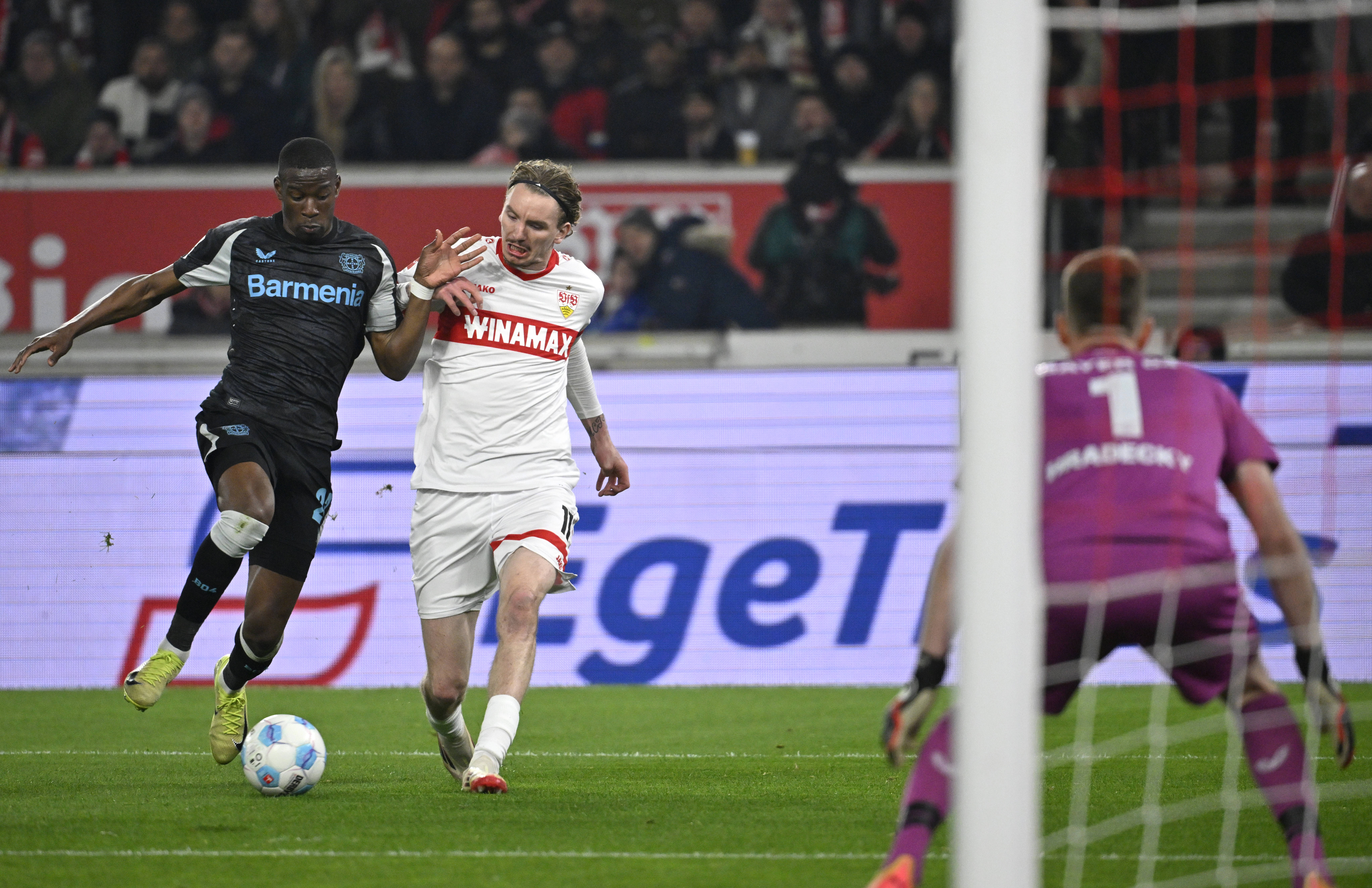 今晨戴帽擊敗西班牙U21，圖片報：拜仁已與沃爾特馬德團隊接觸