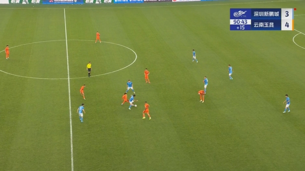 “加時(shí)賽”開始了！深圳新鵬城vs云南玉昆下半場(chǎng)補(bǔ)時(shí)長(zhǎng)達(dá)15分鐘