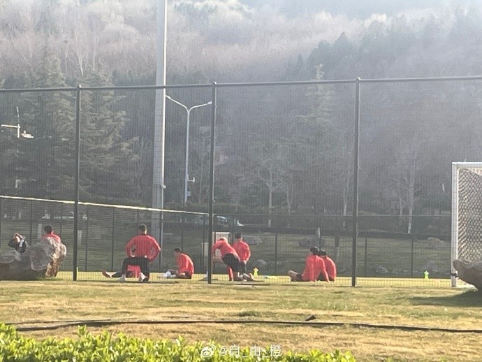 連續客場！博主：成都蓉城已抵達濟南備戰，周三將客戰泰山隊