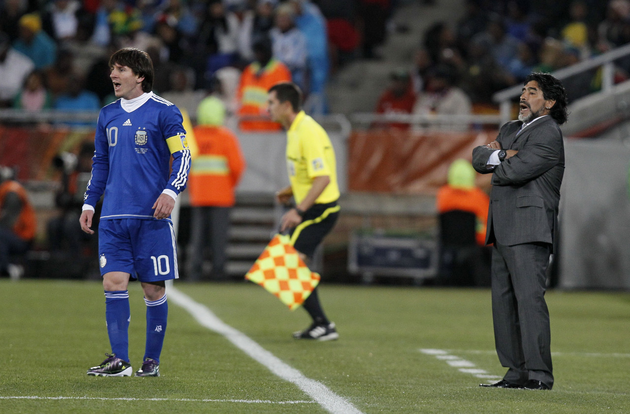 桑保利談世界最好五名球員：迪斯蒂法諾、梅西、老馬、貝利、克圣