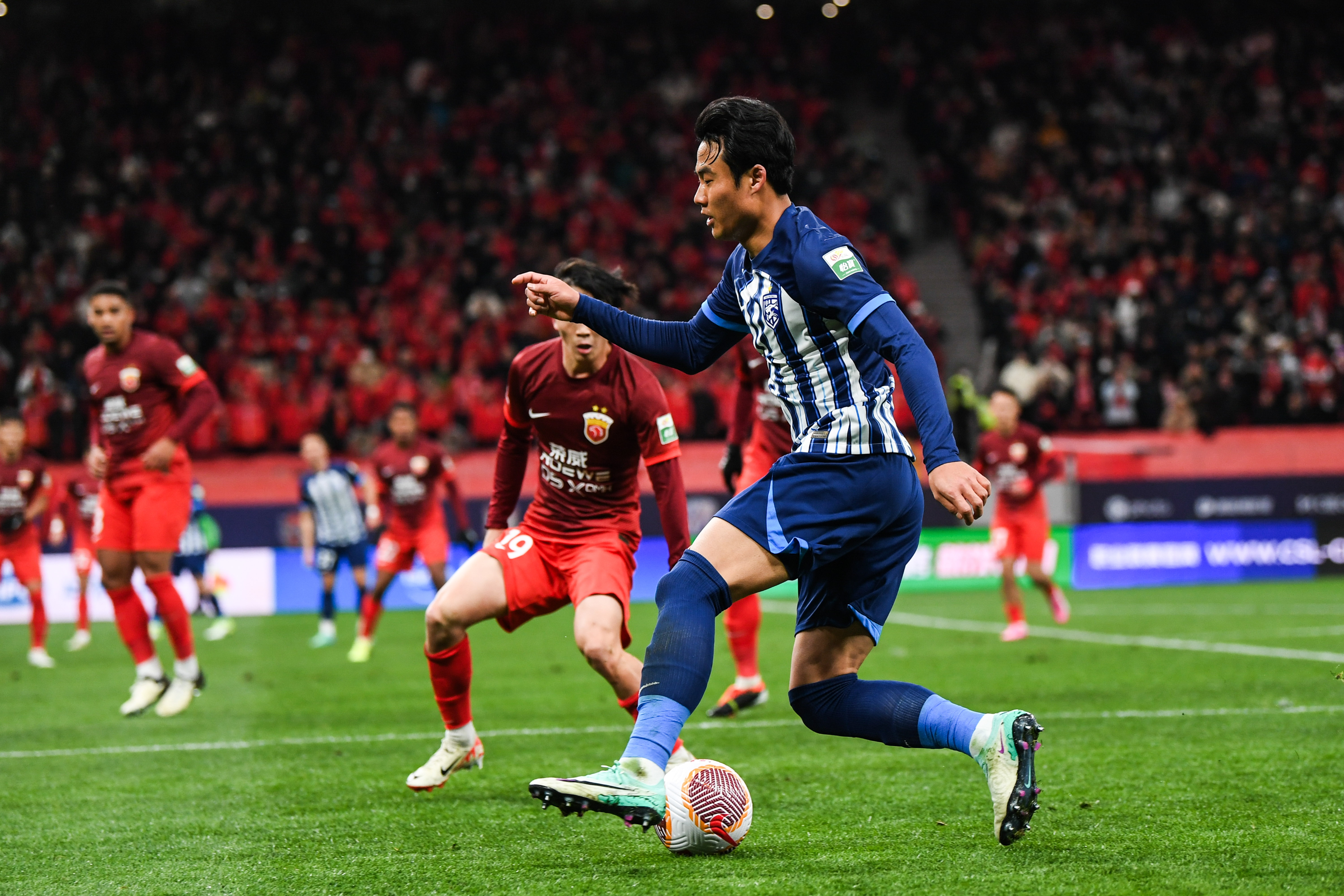 直播吧：樸志洙缺席三鎮比賽非傷病原因，而是因為歷史欠薪