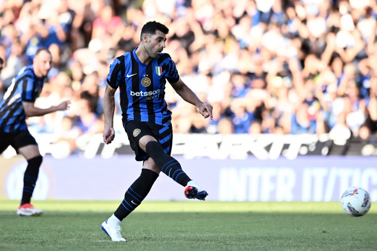 記者：塔雷米因肌肉疲勞將缺席本輪國米與烏迪內斯的比賽