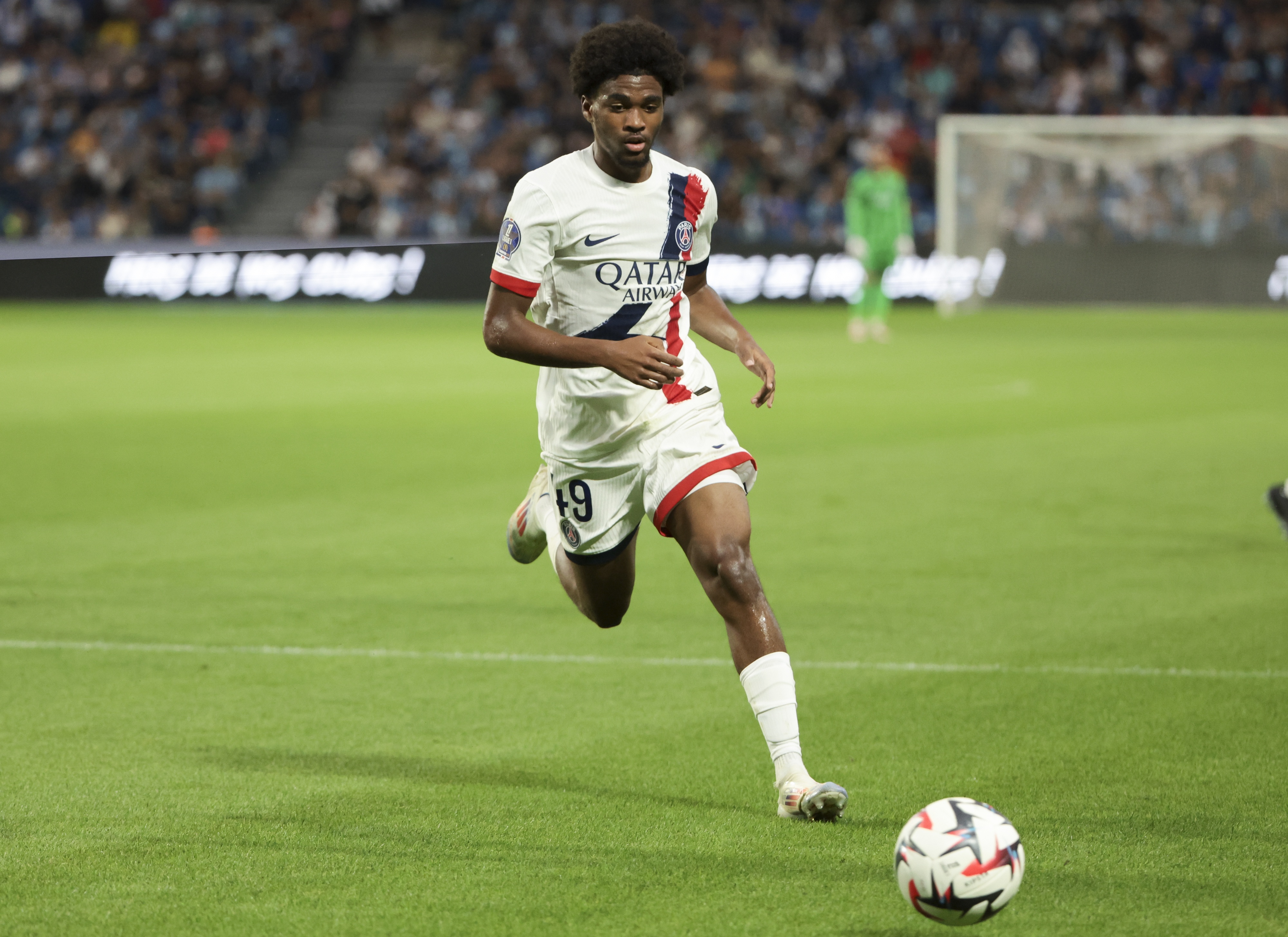 姆巴耶談巴黎6-1逆轉：對勝利感到很高興，布拉德利助我進球