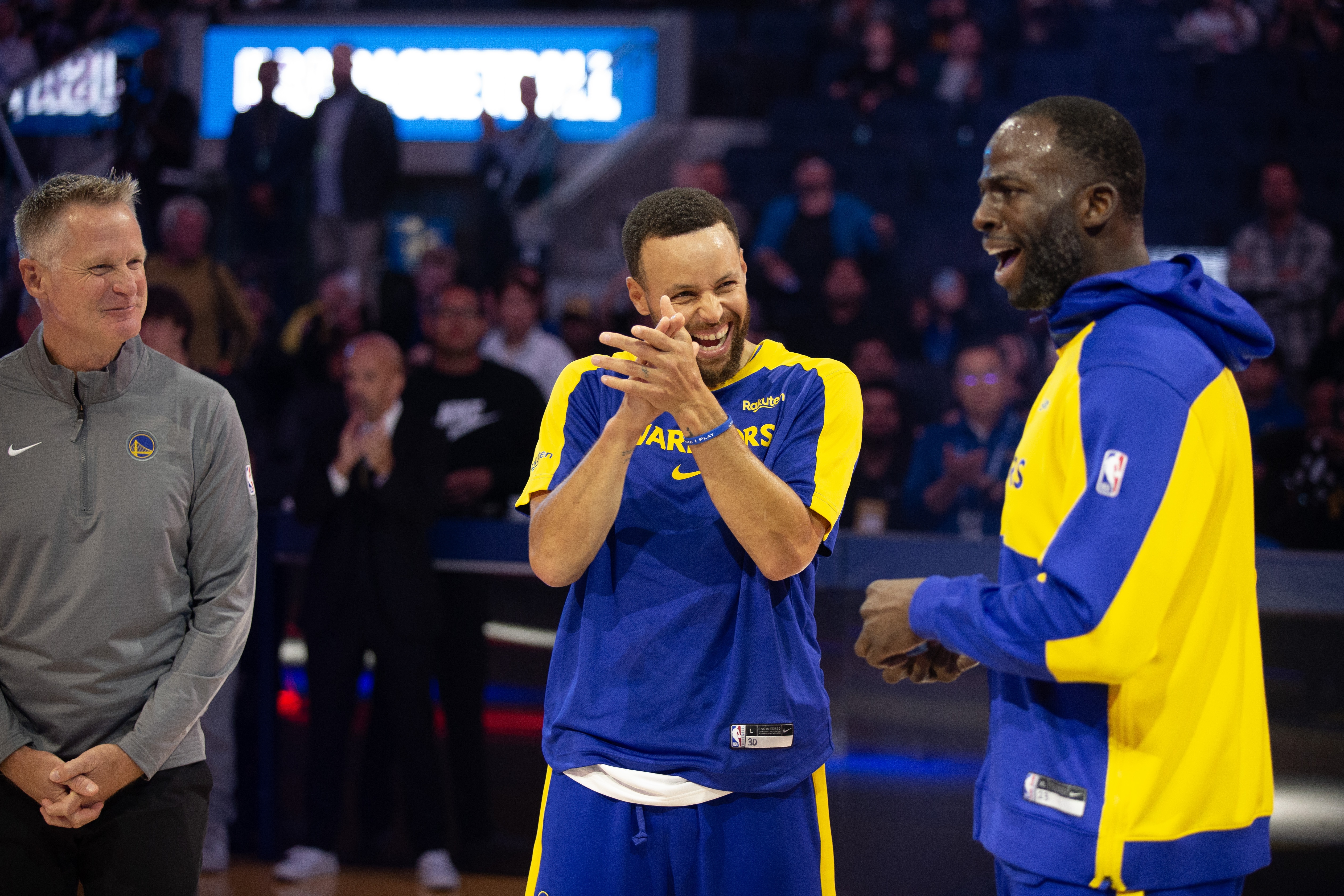 賞心悅目！勇士上半場大打10人輪換且全部得分 庫追巴合砍30分