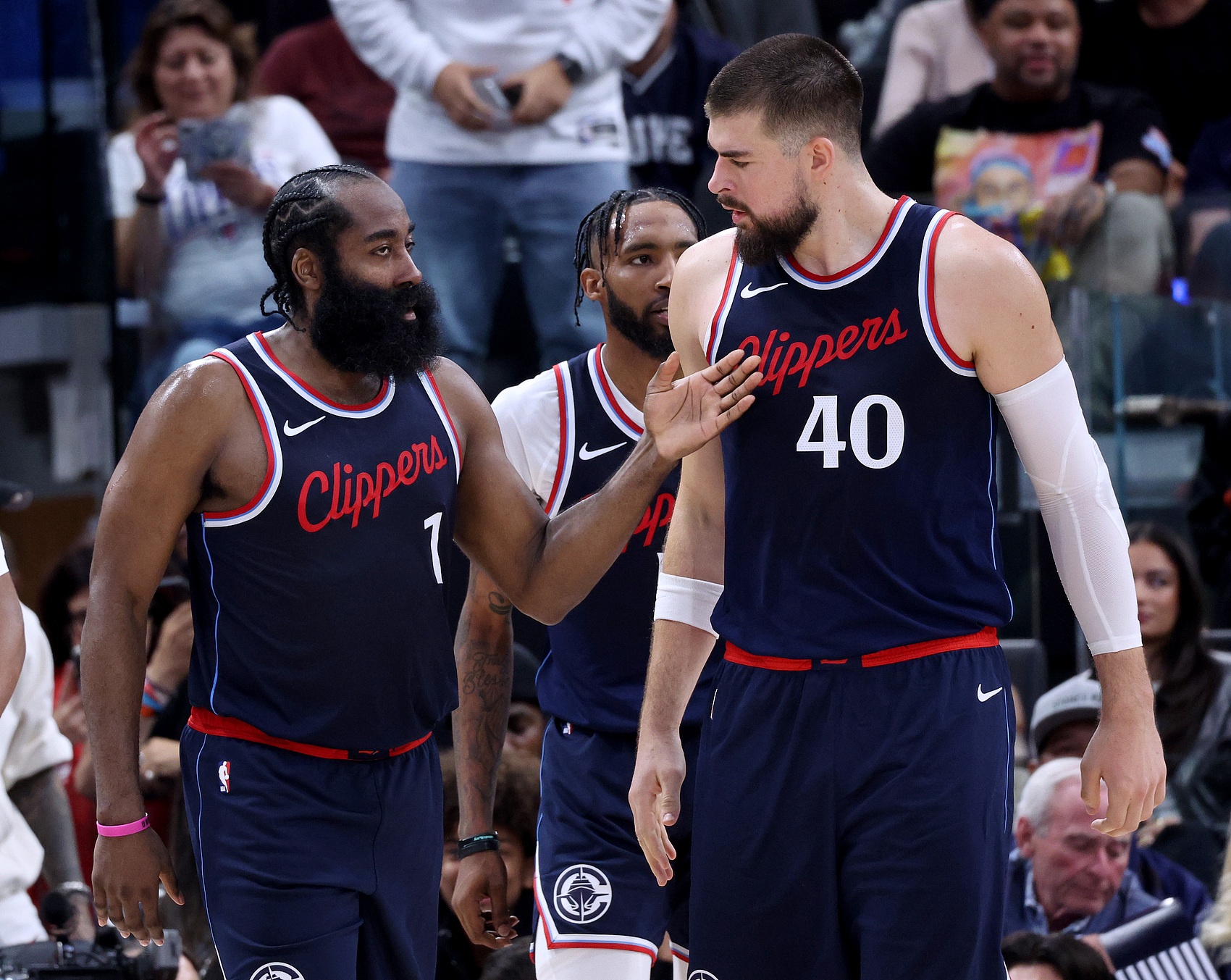 NBA彩經：快船掀翻騎士 勇士拿下馬刺 太陽力克火箭