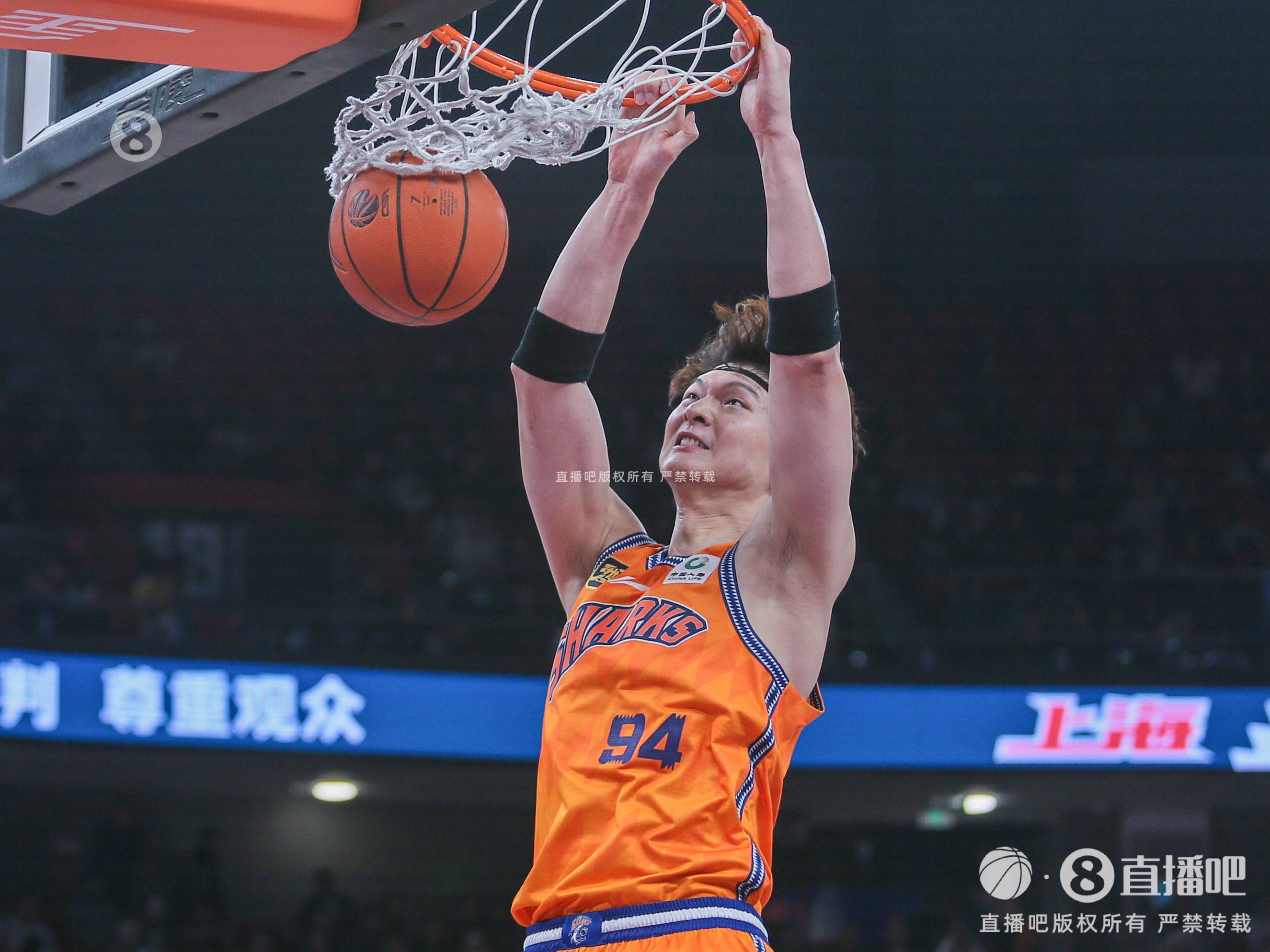 火線回歸！薛思佳：王哲林將在今晚對陣新疆隊的比賽中復(fù)出