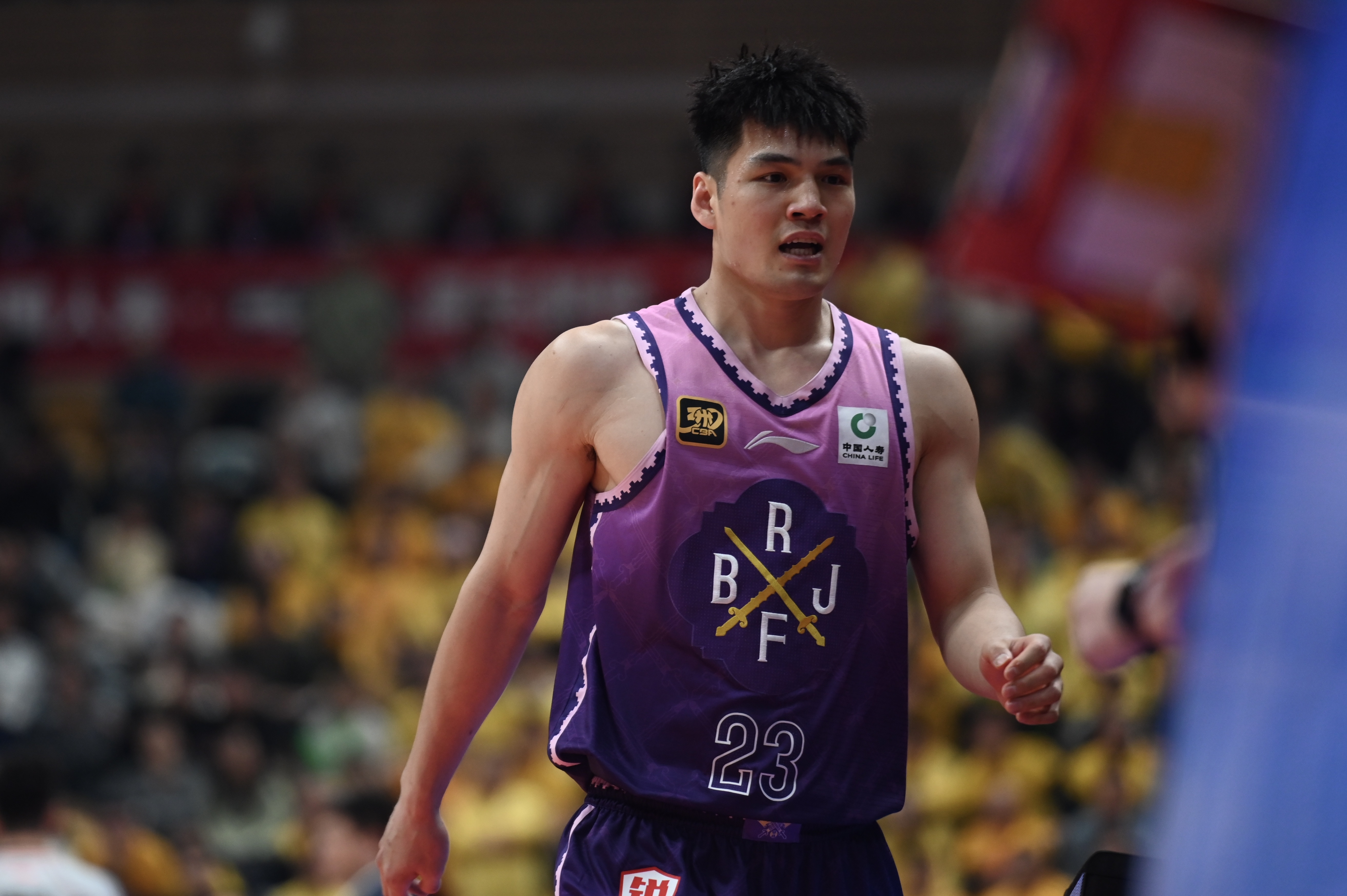 東莞市籃球聯(lián)賽參賽名單：陳國豪、李原宇、李京龍、周湛東在列