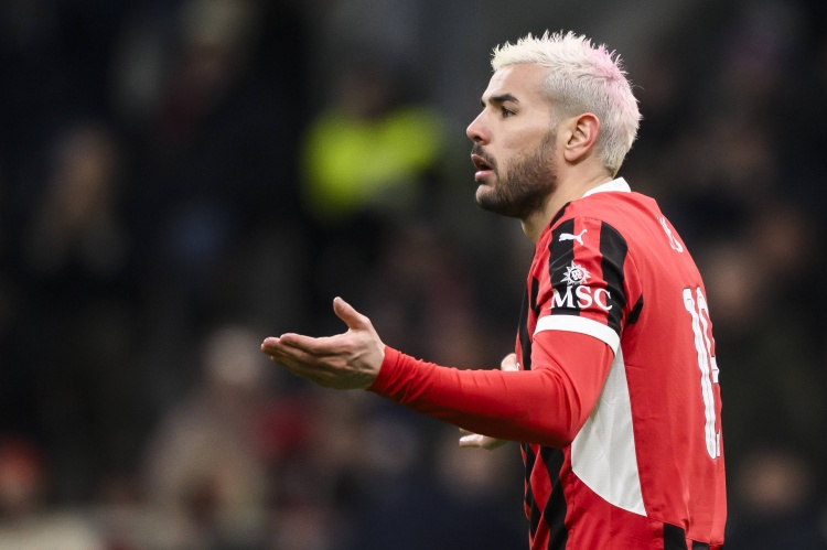 該不該續(xù)約？造點(diǎn)+助攻，27歲特奧本賽季40場4球6助攻+5黃2紅