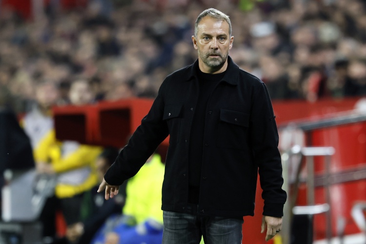 巴薩vs赫羅納歷史戰績：10次交鋒巴薩6勝2平2負，上賽季遭雙殺