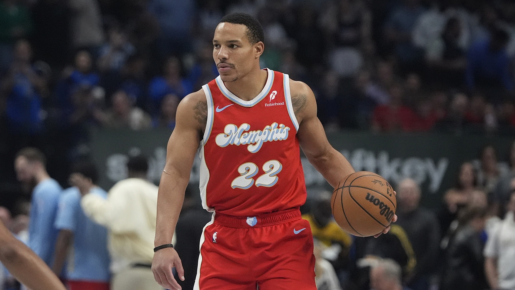 戰(zhàn)犯級表現(xiàn)！貝恩12投僅1中 得到3分2板6助3誤&正負(fù)值-30