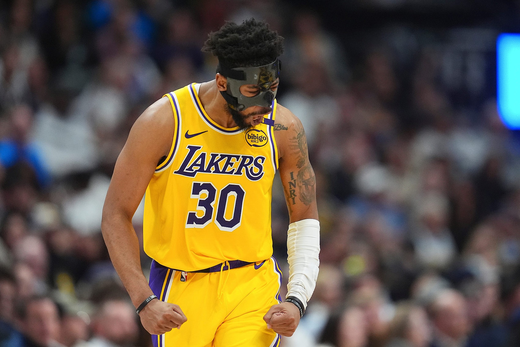 轉(zhuǎn)正后仍非常拼！古德溫4中3得8分2板2助 另有1搶斷2蓋帽