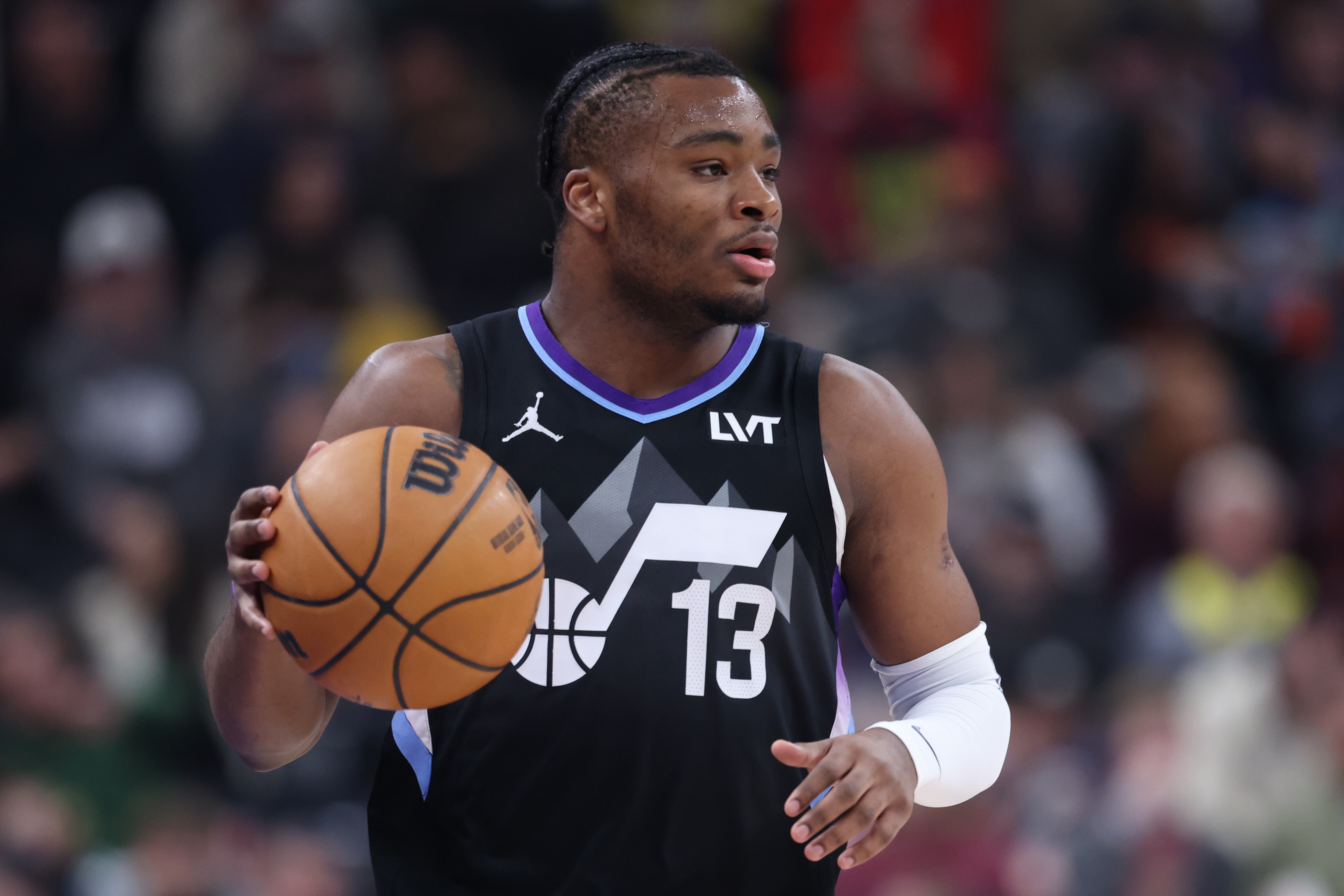 爵士主帥：科利爾展現出了極強的學習能力 他整個賽季都在進步