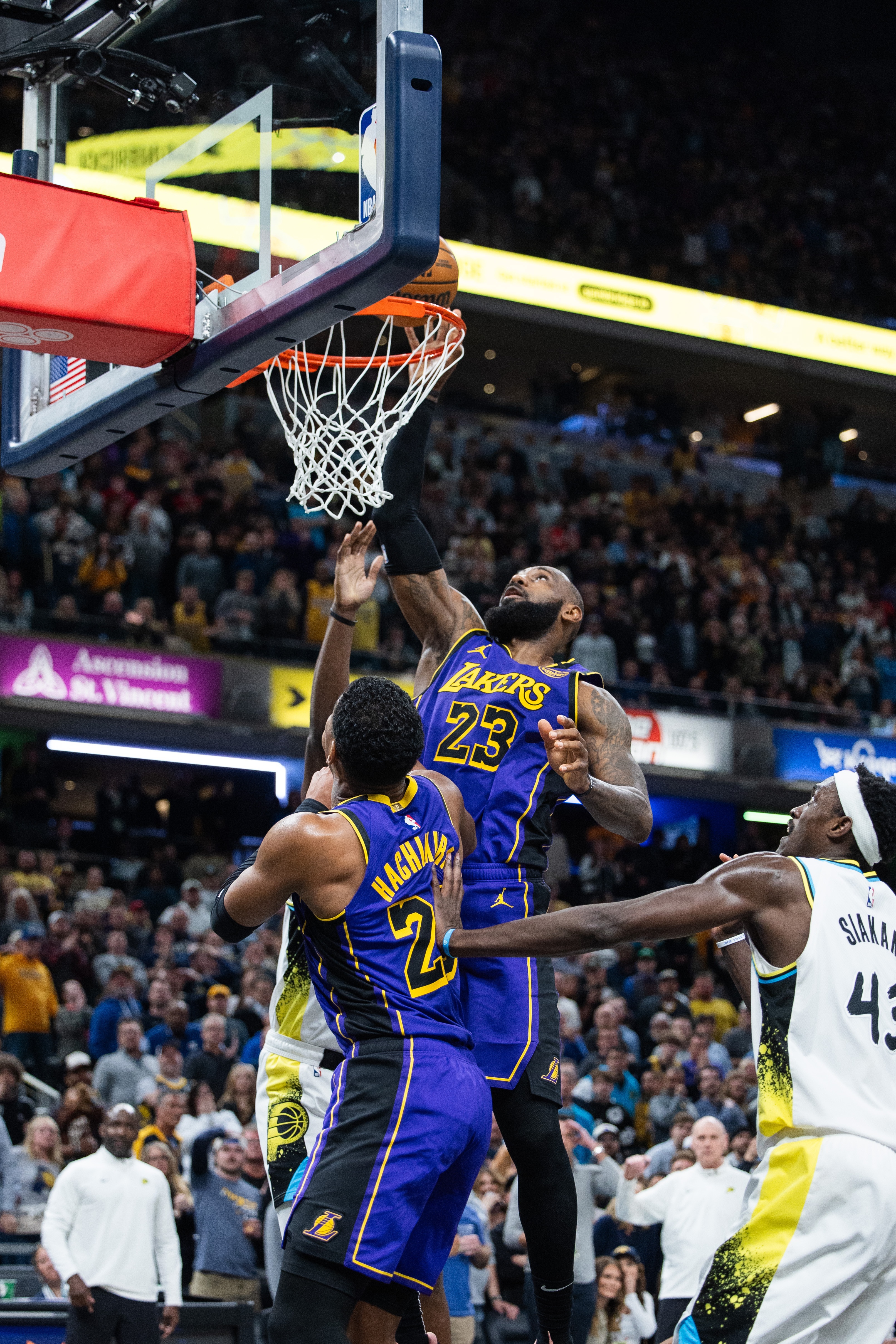 詹姆斯：我認為我及時出手了但不能確定 所以絕殺后沒有太多情緒