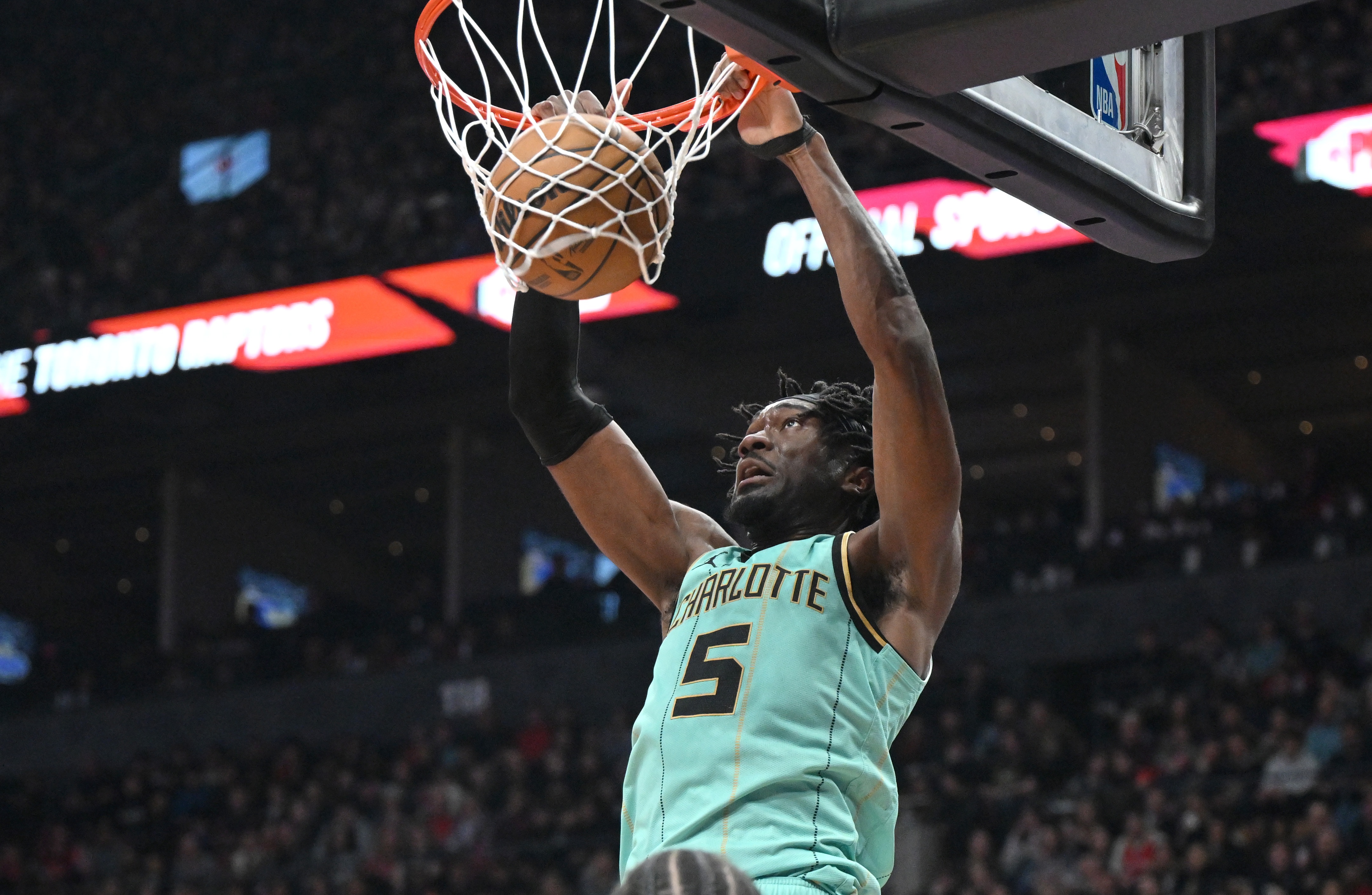 稱霸內線！馬威9中8高效拿下18分13板1助 正負值+15